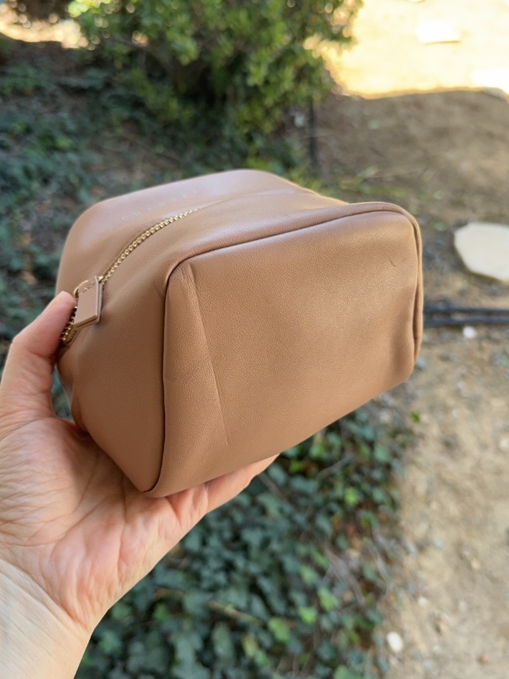 NWT Chantecaille Luxury Pebbled Cosmetic Bag - Soft Beige - 7x5x4